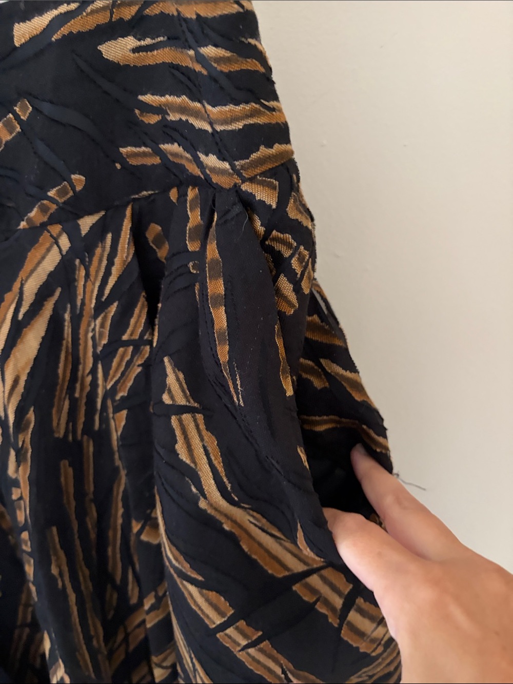 Black & Brown Patterned A-Line linen blend Skirt w pockets - Picture 4 of 12